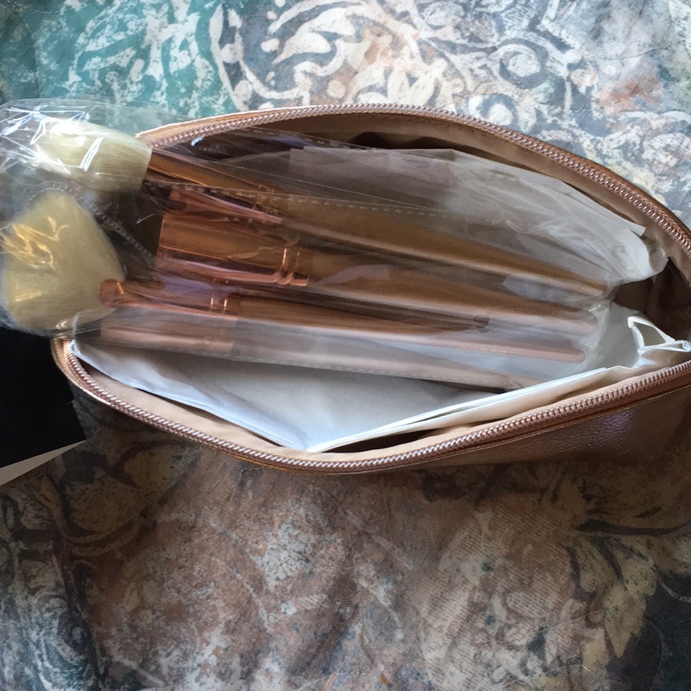 Morphe Limited edition complexion goals brush set - Picture 6 of 7